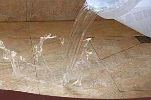 大丰漏水维修 免砸砖防水材料该如何施工